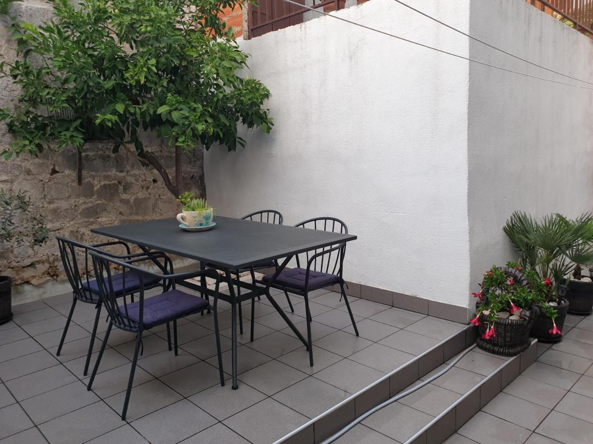 Отель Lemon Tree Сегет Доньи Экстерьер фото